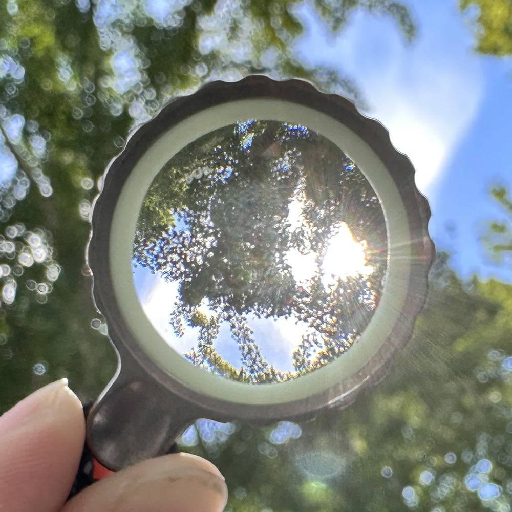 CountyComm Titan Zoom Sapphire Pocket Magnifier by Maratac