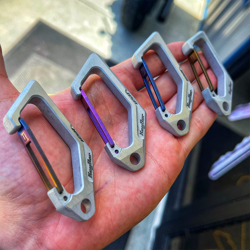 KeyBar KeyVice Aluminium Carabiner Titanium Gate Blue