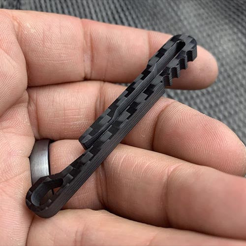 CountyComm Key Amigo Carbon Fibre Key Clip