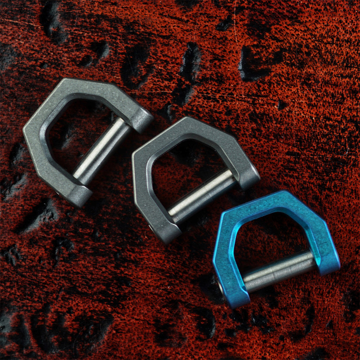 MecArmy CH2 Titanium Keyring