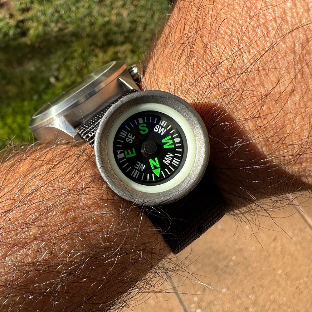 CountyComm TitanTrail Wrist Compass