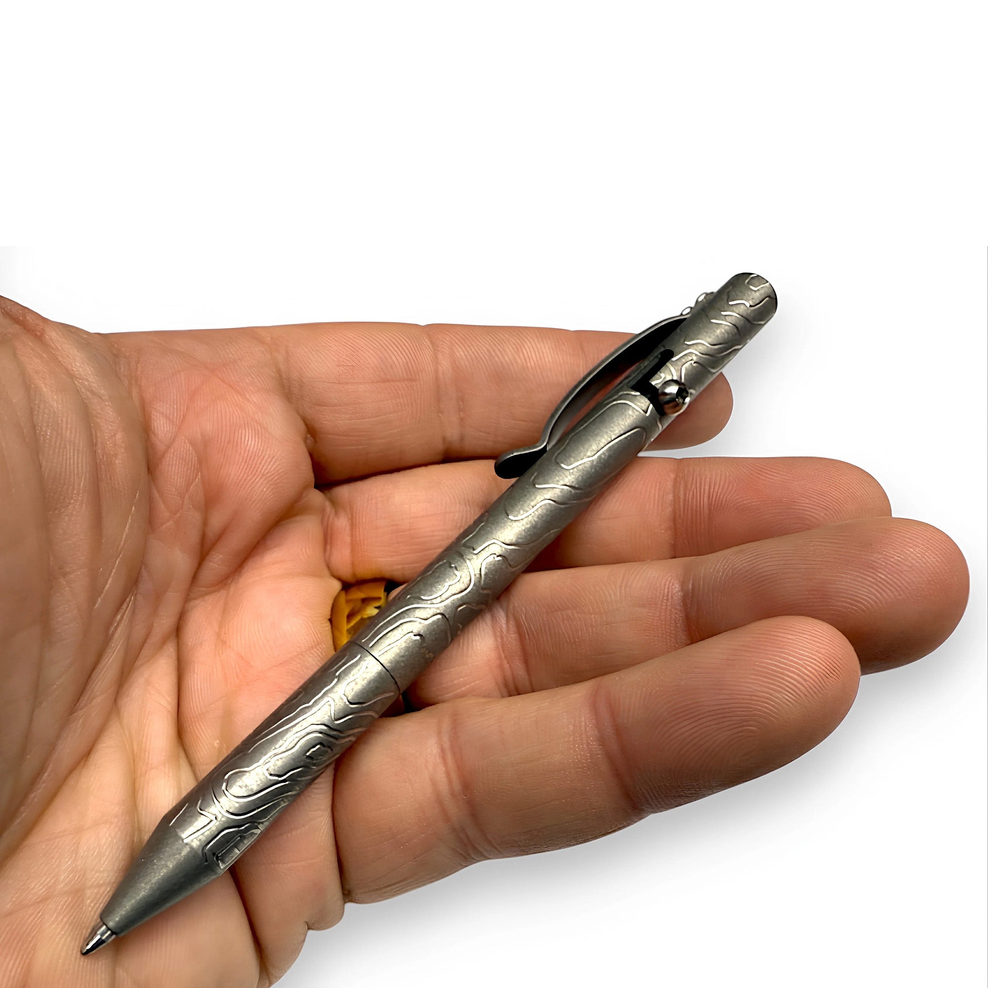 CountyComm MaxMadCo Design Titanium Bolt Action Pen