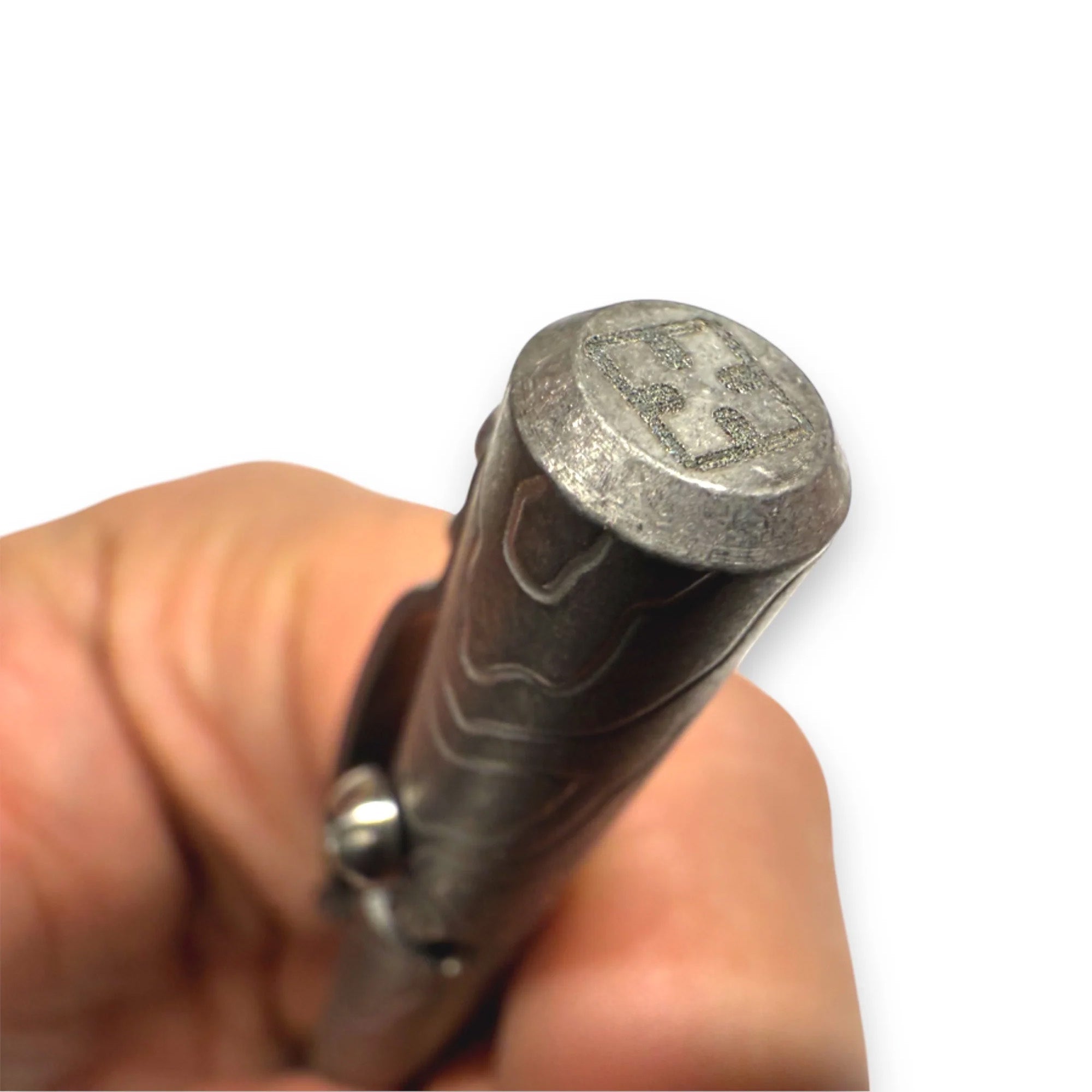 CountyComm MaxMadCo Design Titanium Bolt Action Pen