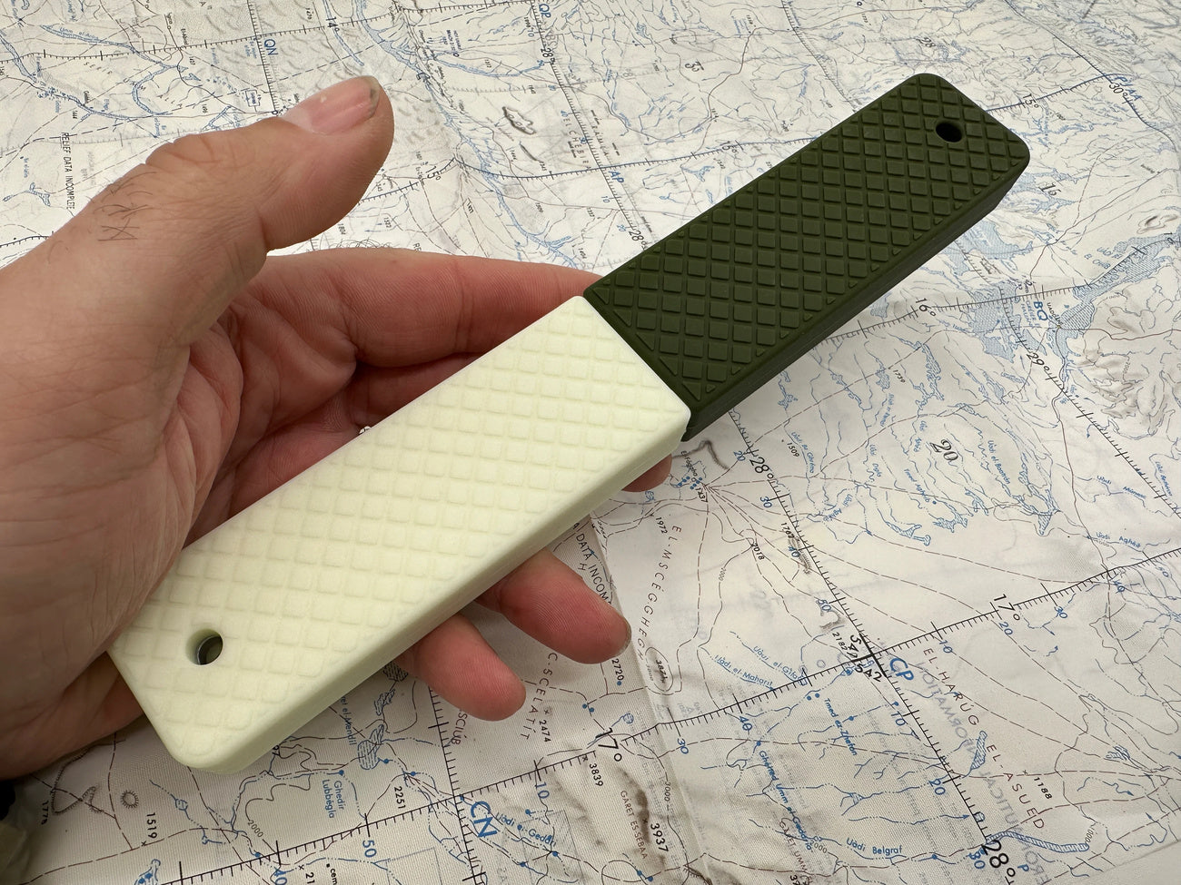 CountyComm EOD Breacher Grip - Slip On Handle