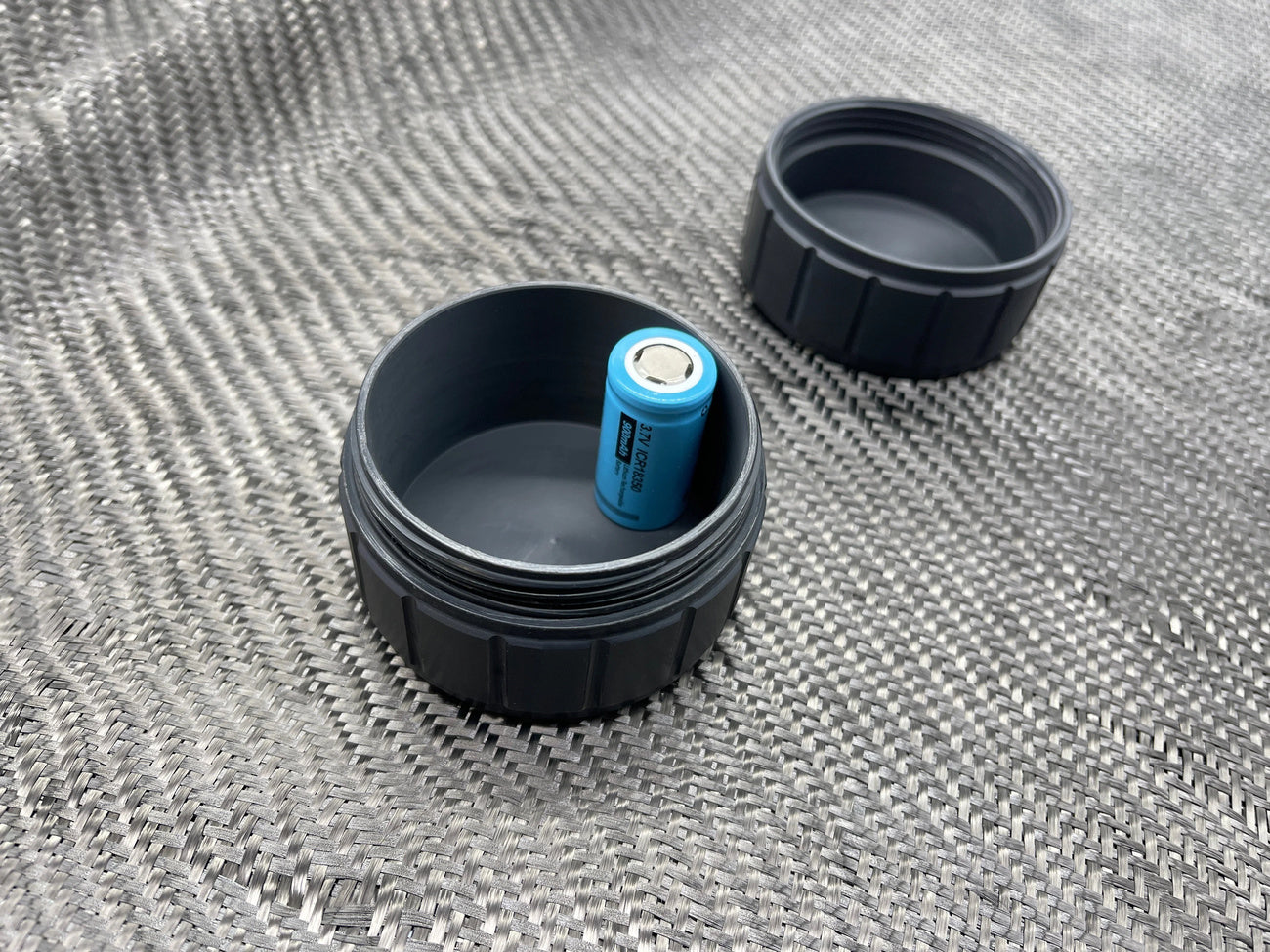 CountyComm Grip Capsule Storage Vault
