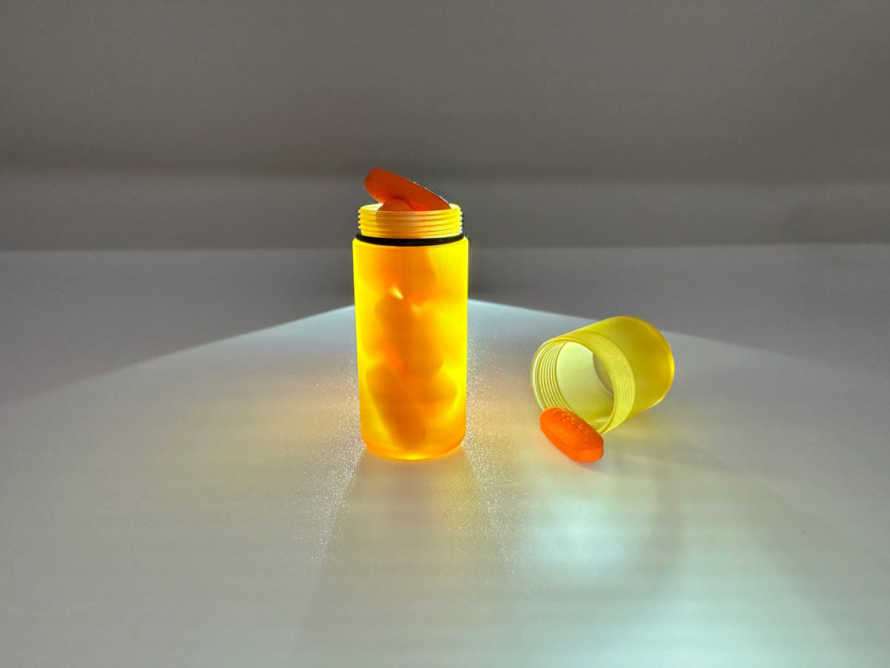 CountyComm Ultem-Vue XL EDC Capsule