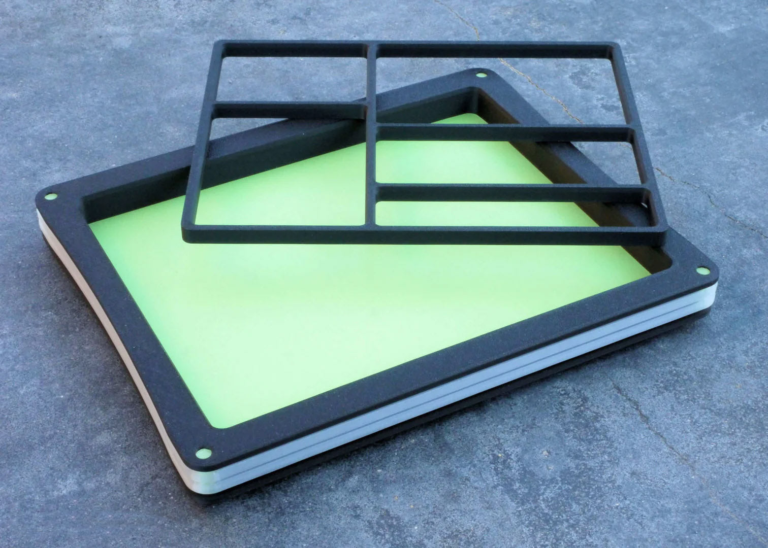 Halo Valet Tray