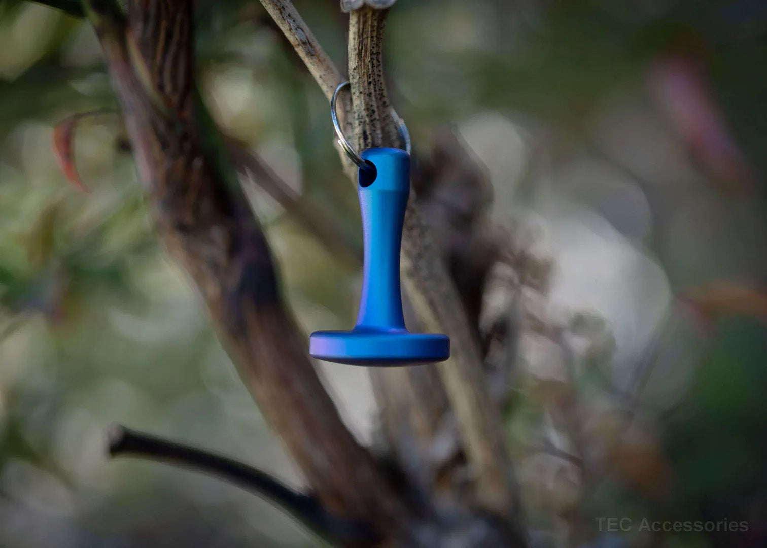 TEC Accessories Zip-Ti Titanium Zipper Pull Blue Raspberry