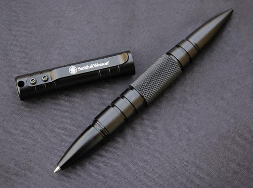 Smith-Wesson Military & Police Pen Black  